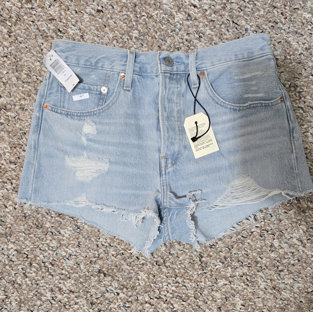*nwt* levis 501 shorts